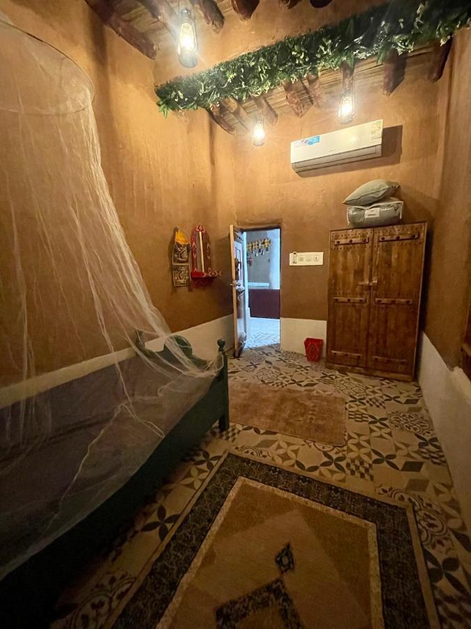 Heritage Guest House Shaqra نُزُل تُراثي מראה חיצוני תמונה