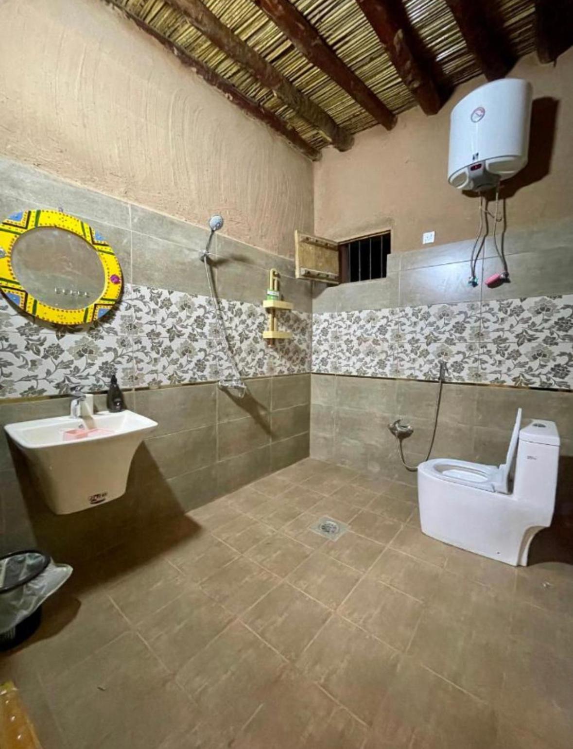 Heritage Guest House Shaqra نُزُل تُراثي מראה חיצוני תמונה
